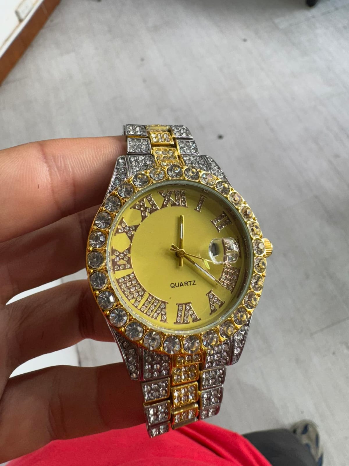 Reloj combinado cara amarilla